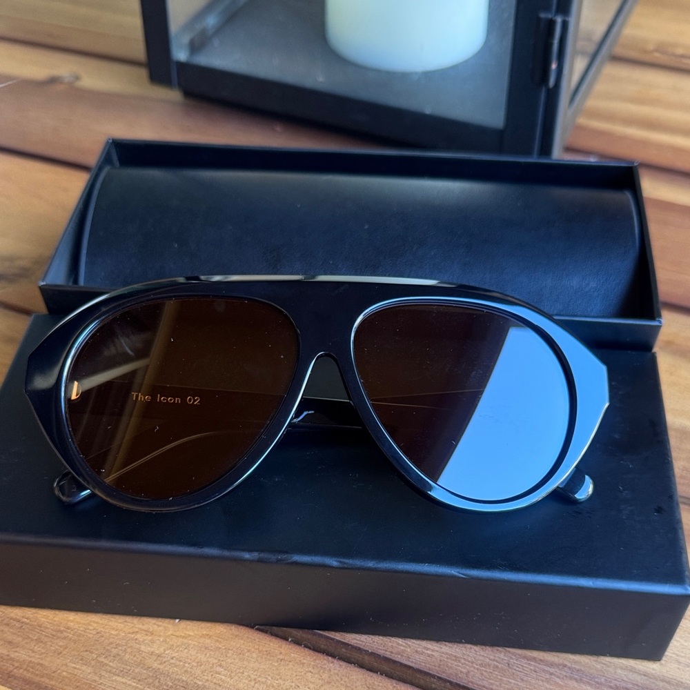 The Icon 02 Women's Aviator Sunglasses - PAST MIDNIGHT